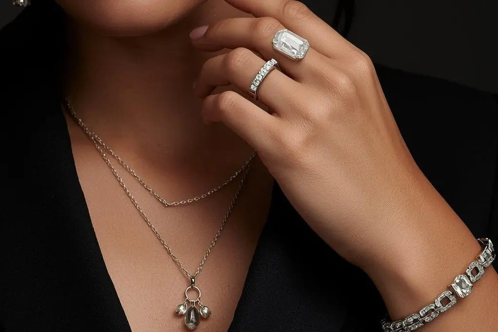 Women Jewelry - Horiva