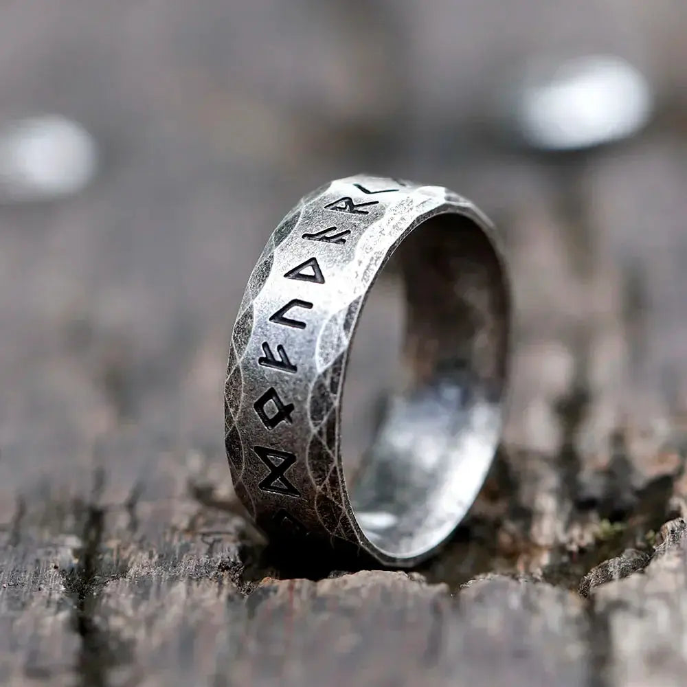 YILUOCD Stainless Steel Viking Runes Ring for Men Women Vintage Nordic Celtic Knot Rings Odin Letter Amulet Jewelry Wholesale Horiva