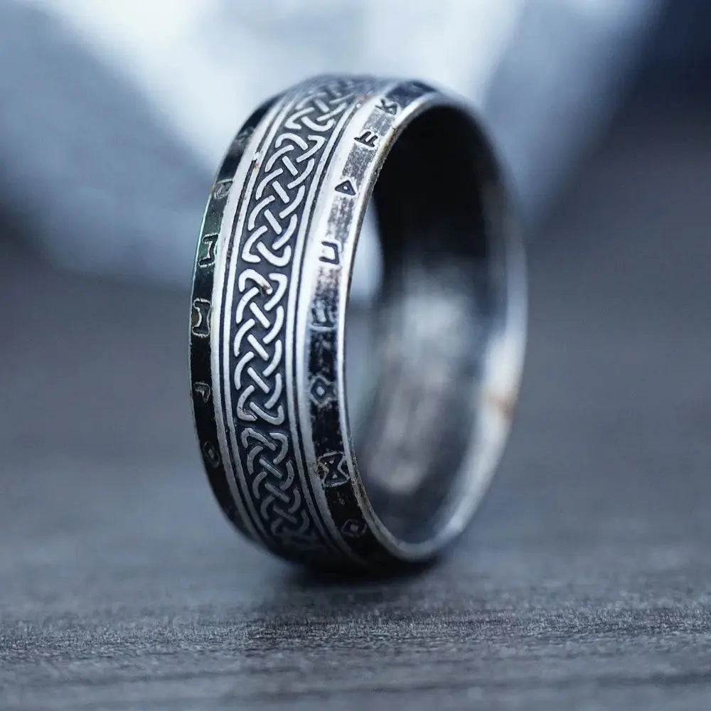 YILUOCD Stainless Steel Viking Runes Ring for Men Women Vintage Nordic Celtic Knot Rings Odin Letter Amulet Jewelry Wholesale Horiva