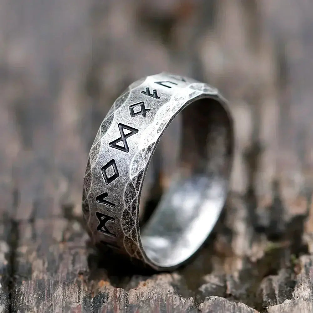 YILUOCD Stainless Steel Viking Runes Ring for Men Women Vintage Nordic Celtic Knot Rings Odin Letter Amulet Jewelry Wholesale Horiva
